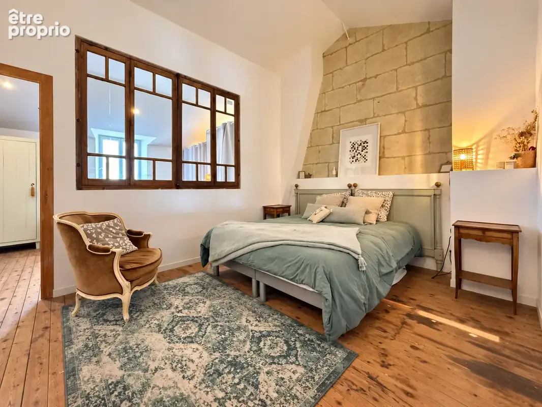 Élégante maison bourgeoise de 260 m2   Charme, volumes et confort familial - photo 17