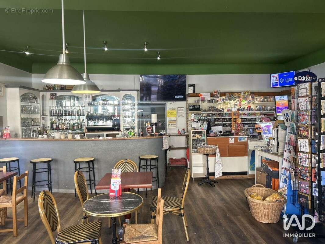 Photo 4 - Commerce à MONTBRUN-LES-BAINS