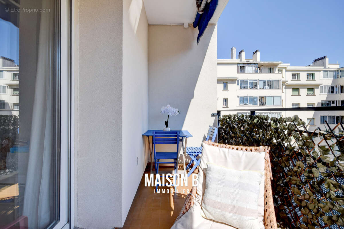 Appartement à MARSEILLE-8E