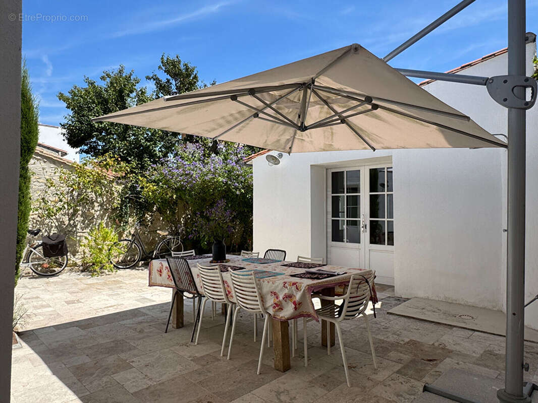 Maison Ars En Ré 6pièce(s) 141.59 m2 - photo 2