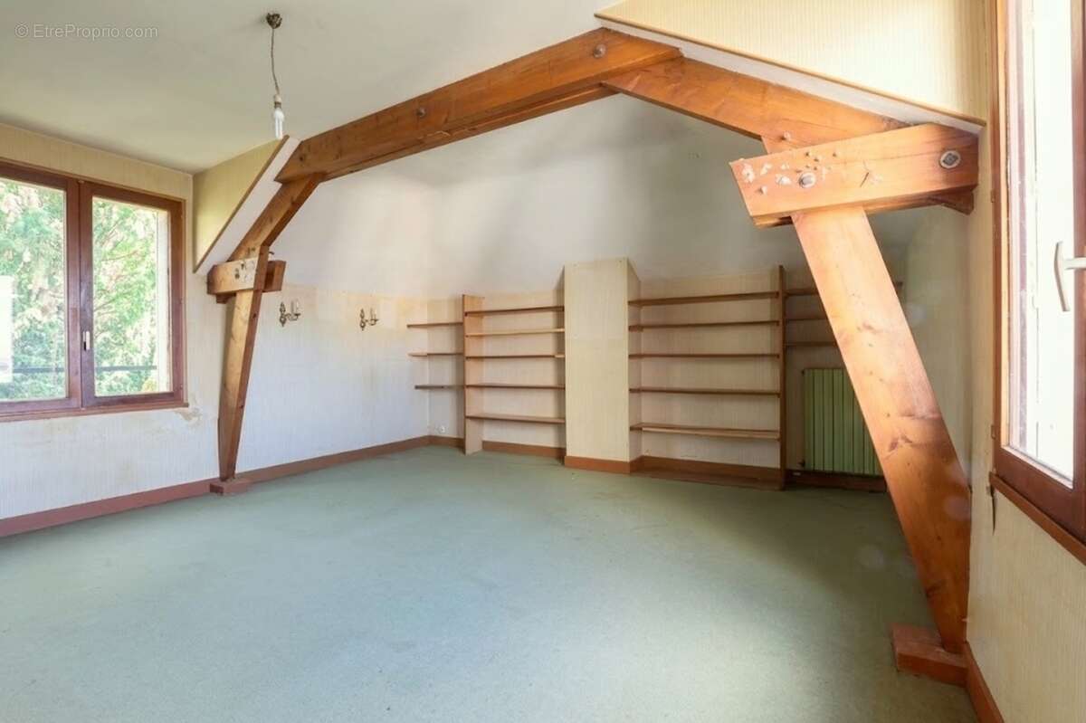 Maison de 144 m² à vendre. 8 pièces dont 5 chambres située coteaux est d'EPERNAY (51) - photo 9