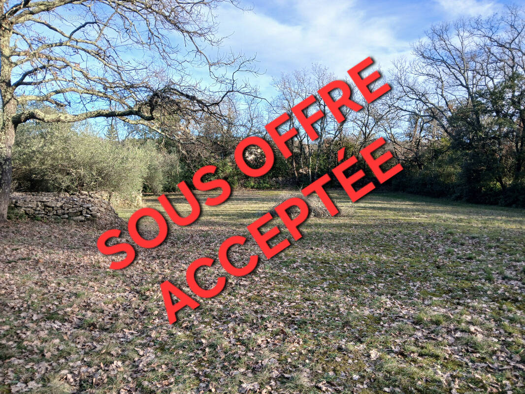 Terrain à DEAUX