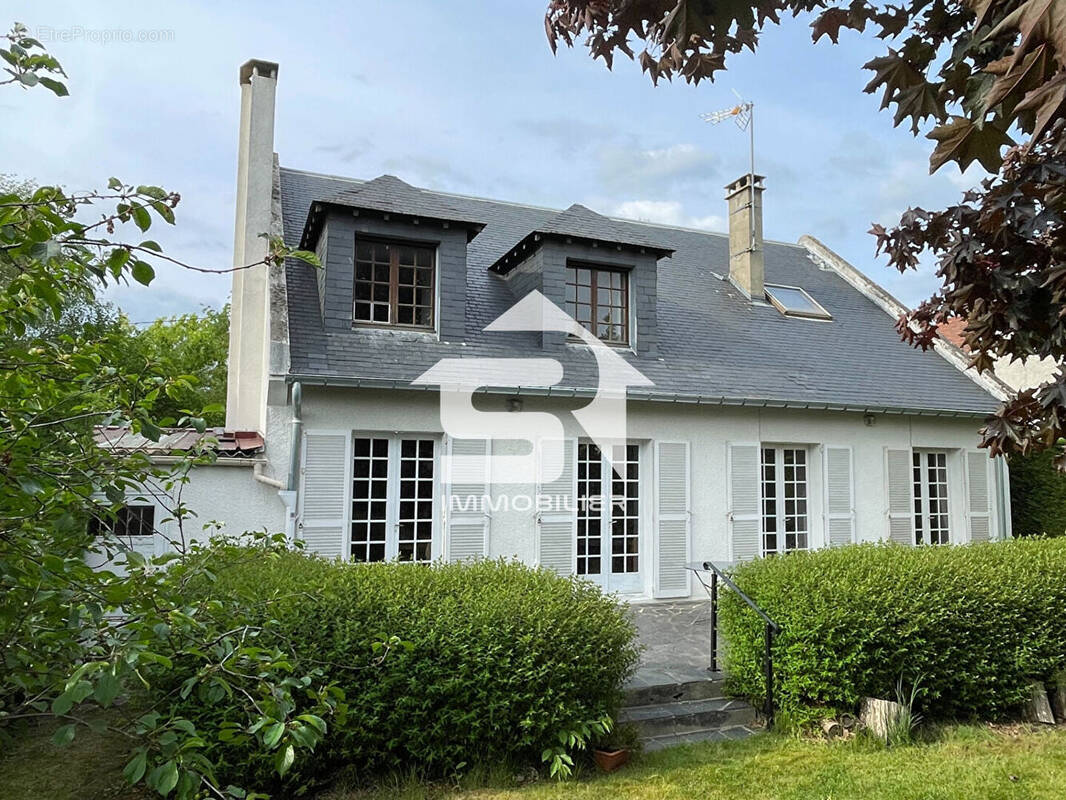 Maison à VILLECRESNES