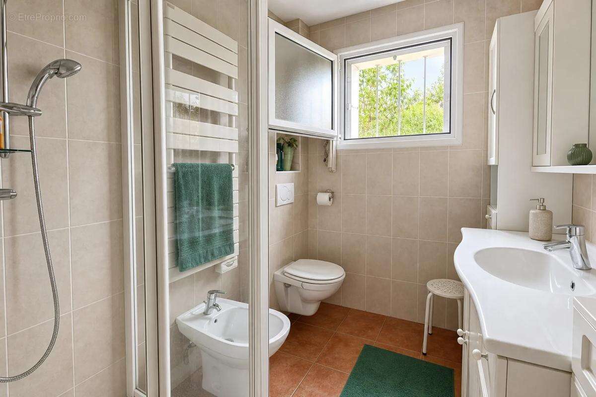 Maison de 5 pièces de 140 m² à Pornic - photo 9