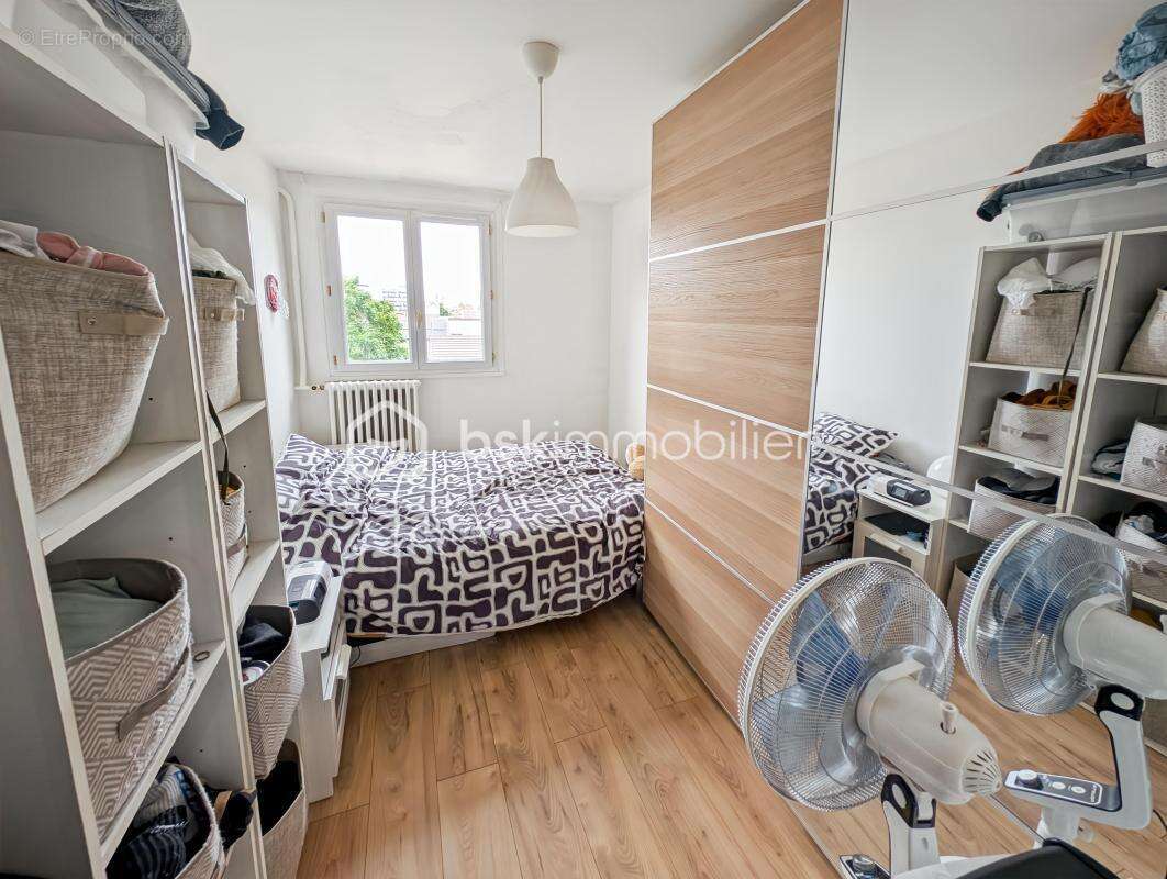 Appartement à MONTREUIL