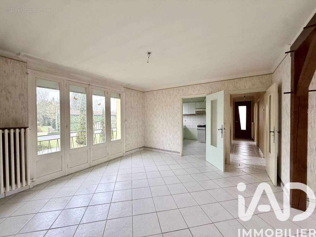 Maison 130 m² à Courdemanges  - photo 6