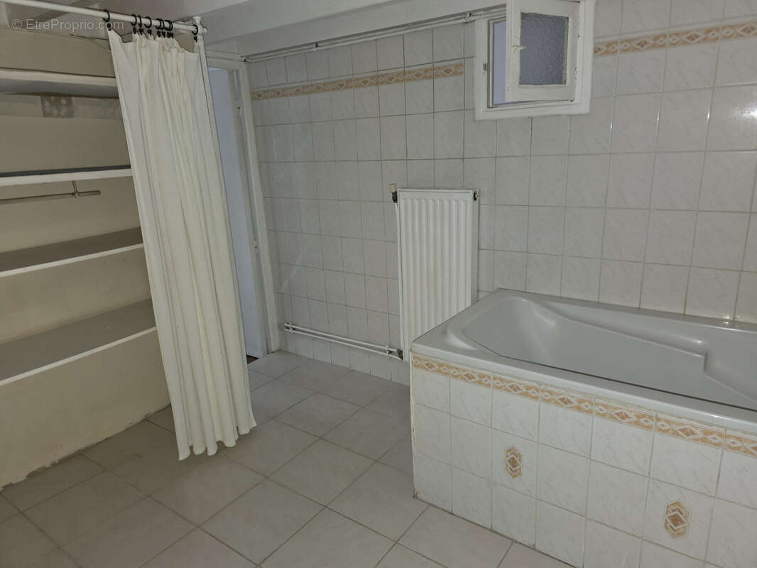 Appartement à ROMANS-SUR-ISERE
