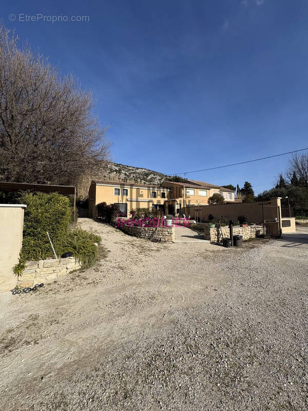 Maison à BEAUMES-DE-VENISE