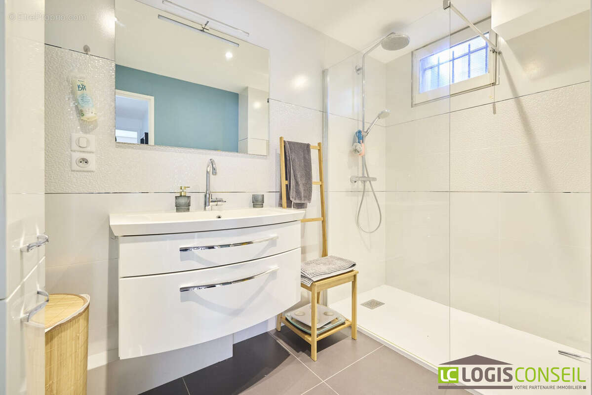 Appartement à CHATENAY-MALABRY