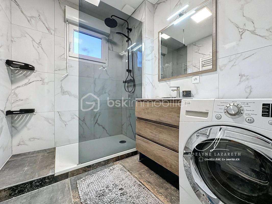 Appartement à QUINTAL
