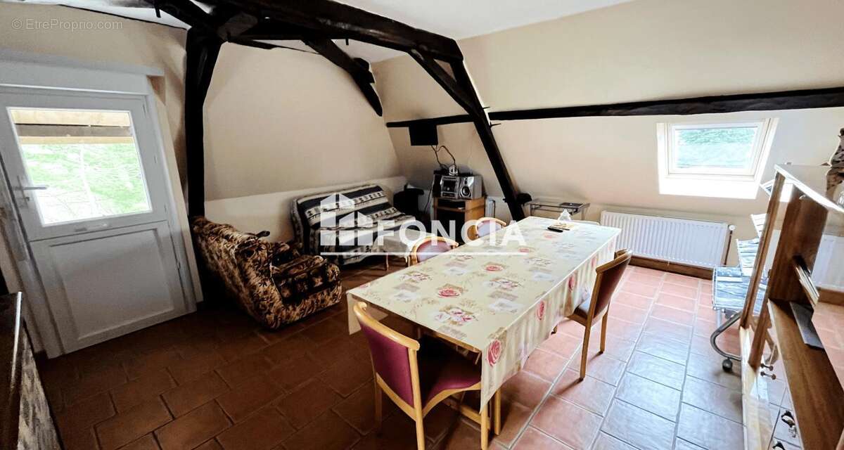 Maison à LA CHAPELLE-SAINT-REMY