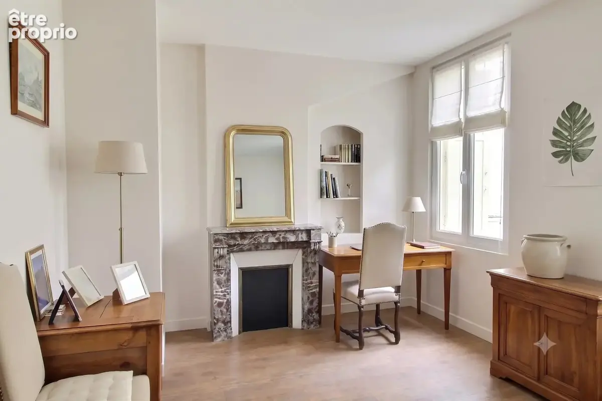 Appartement à SAINT-MAUR-DES-FOSSES