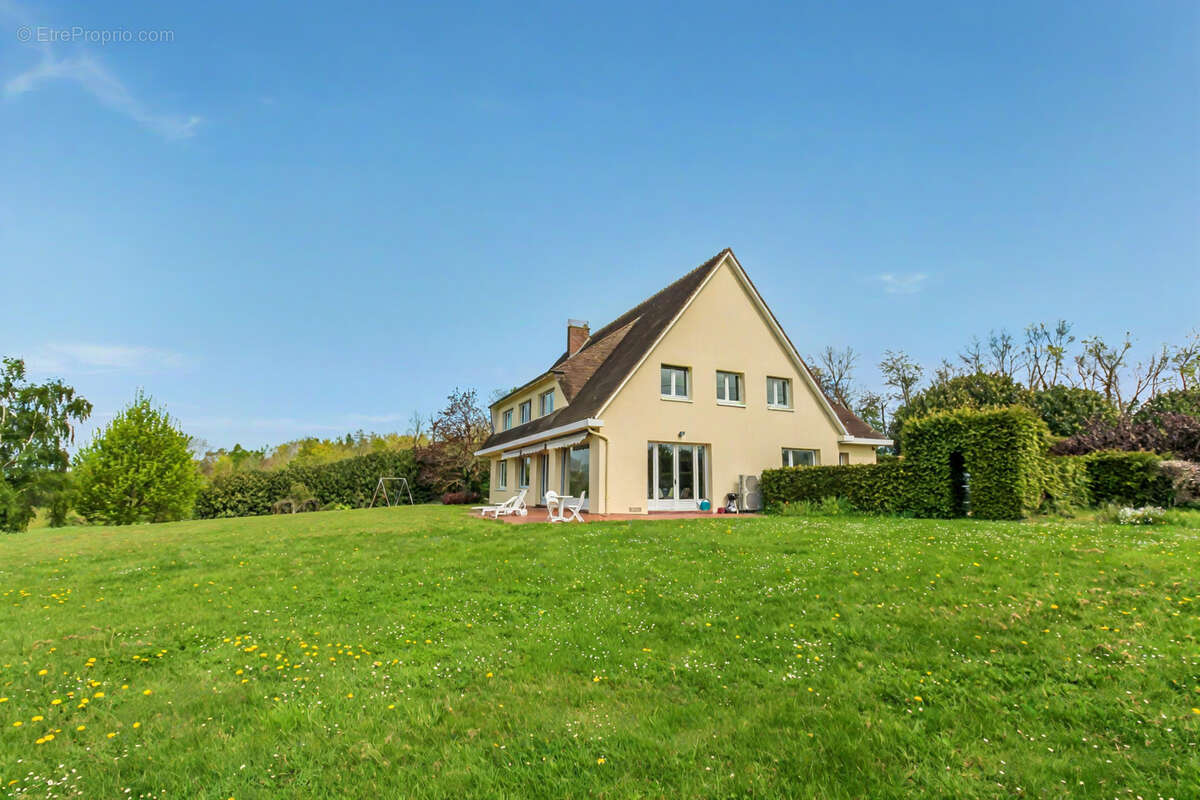 Maison à BEAUMONT-LE-ROGER