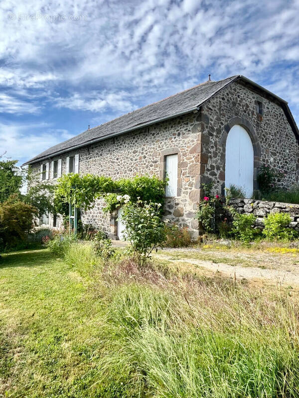 Maison à CRANDELLES