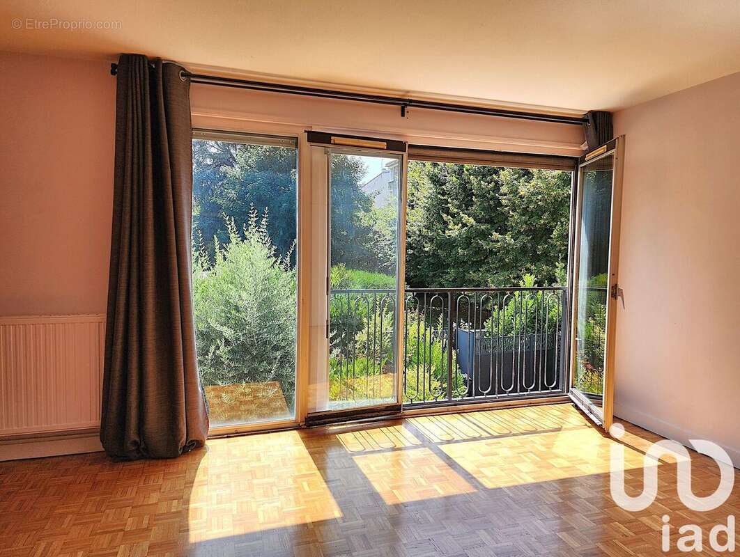 Photo 3 - Appartement à CLAMART