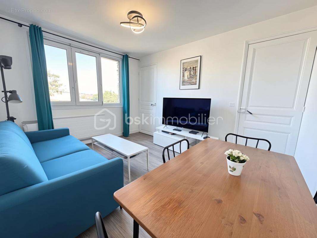 Appartement à VAIRES-SUR-MARNE