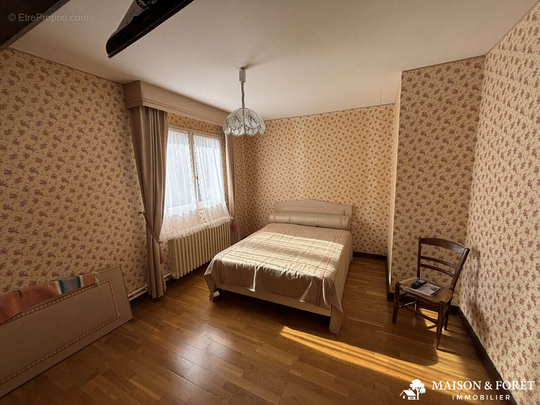 Maison 136 m² à Ouzouer-Sur-Trezee  - photo 7