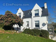 Maison à CARHAIX-PLOUGUER