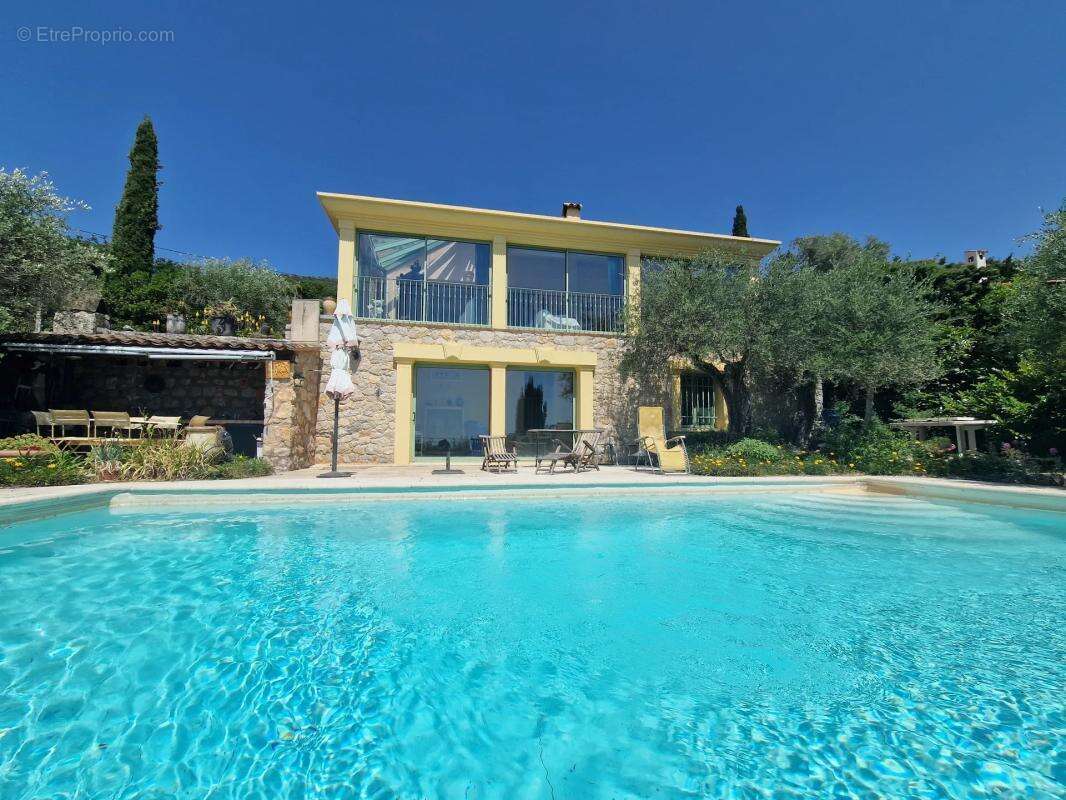 Maison à SPERACEDES