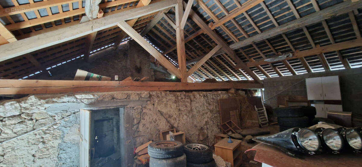 Maison à CHAVORNAY