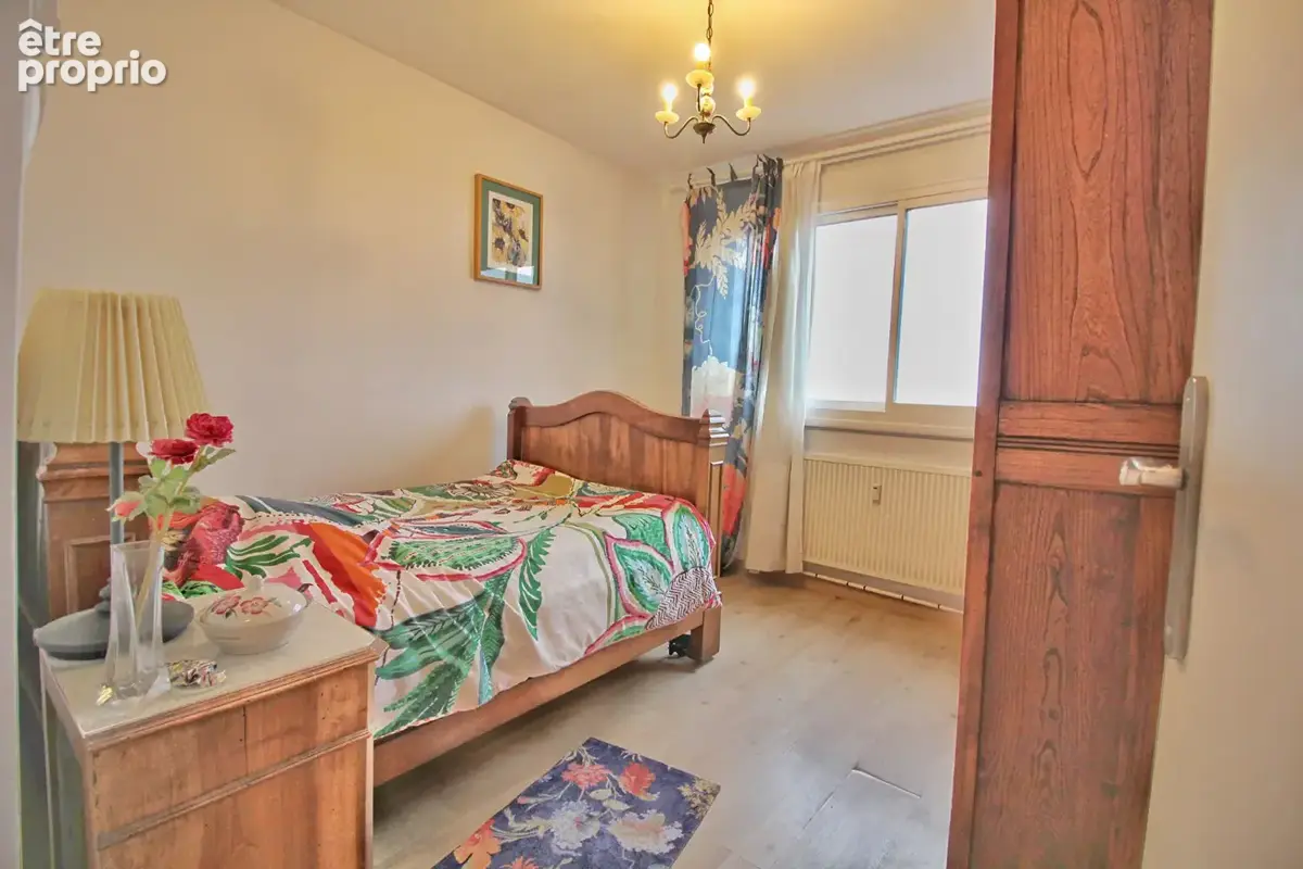Appartement Saint Priest 5 pièce(s) - photo 7