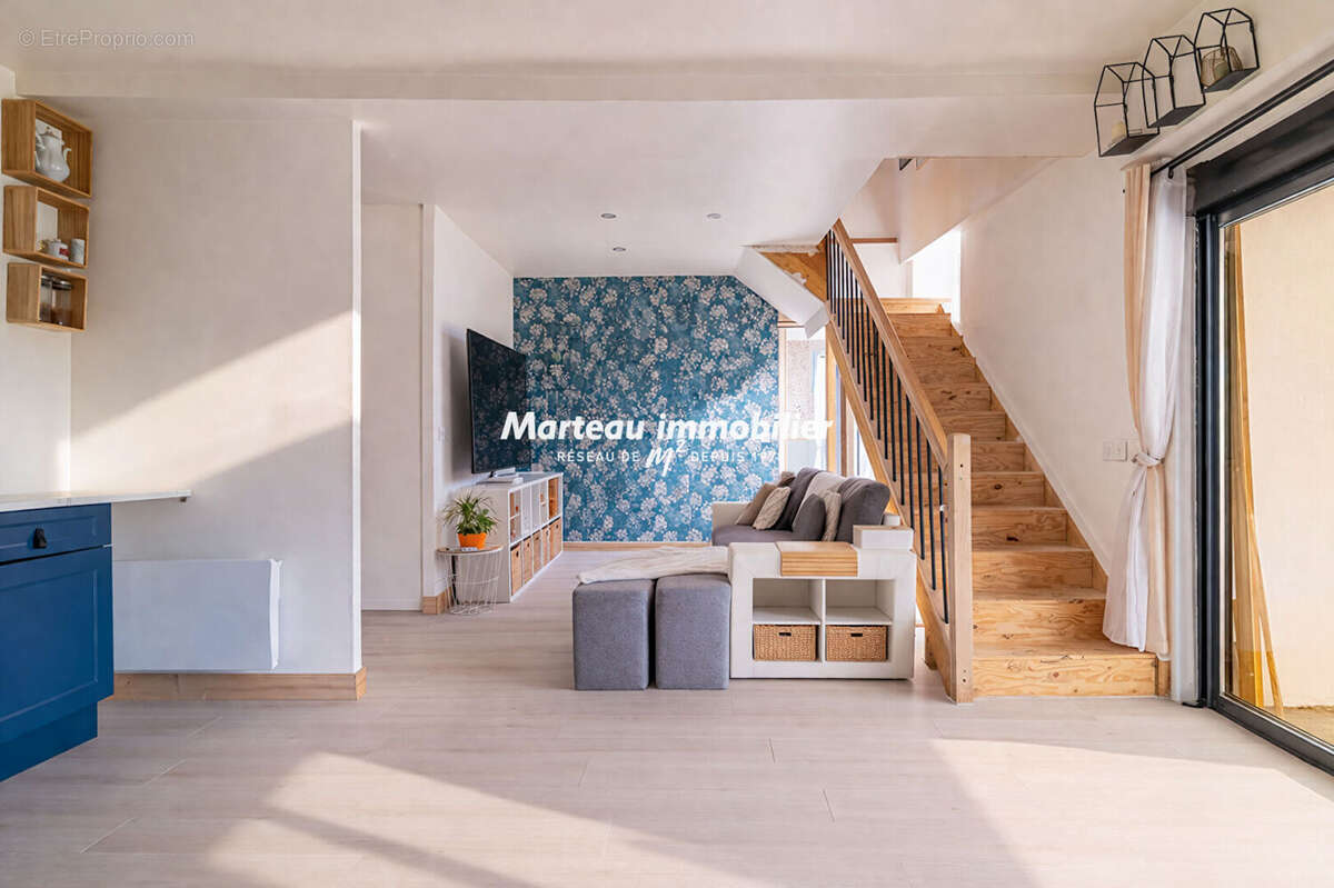 Gesnes Le Gandelin : Maison - photo 3