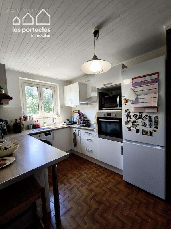 T5, 91 m², dans résidence familiale avec Parc et Tennis - photo 5