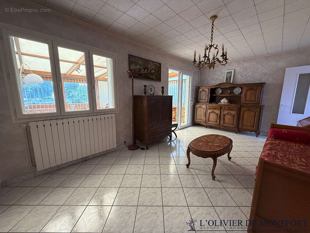 Maison individuelle 5 pièces à vendre - Travaux à prévoir - photo 4
