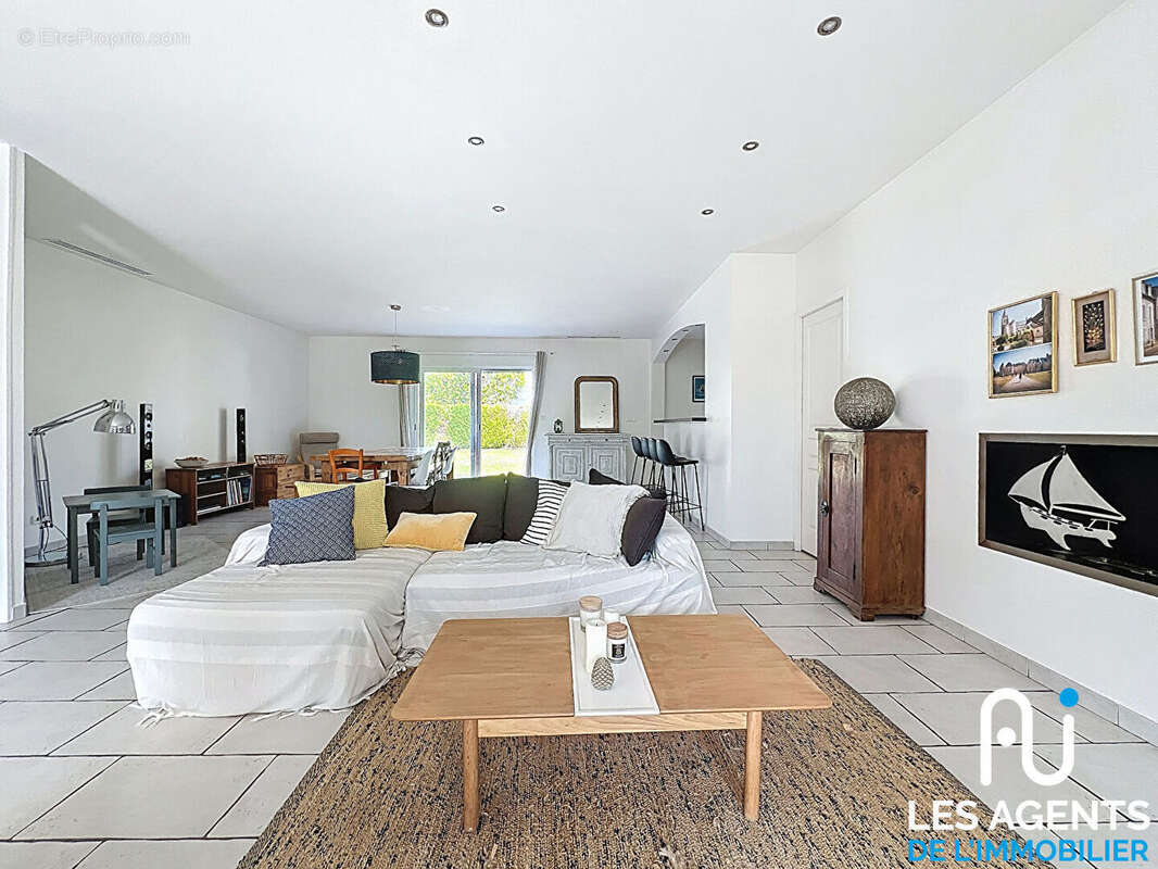 Maison à MEUNG-SUR-LOIRE