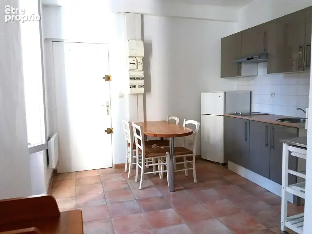 Appartement à LE LUC