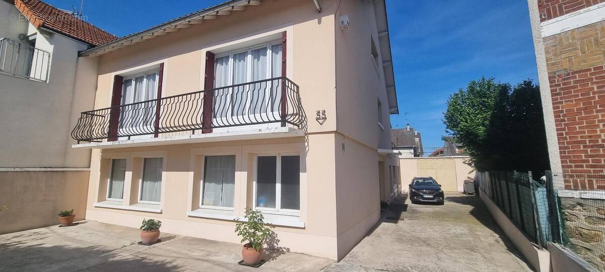 Maison à DRANCY