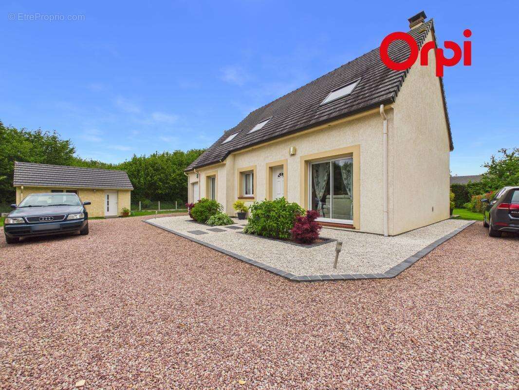 Maison à BERNAY