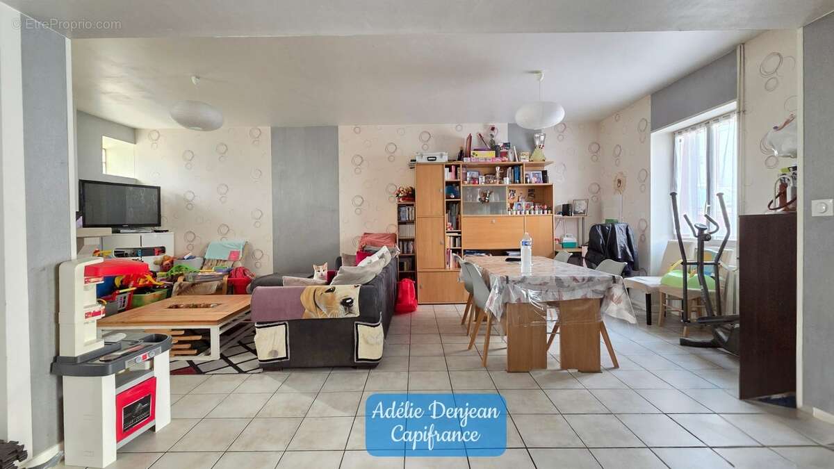 A vendre – Épernay – Maison de ville à rénover – 90m² – Avec Terrasse - photo 5