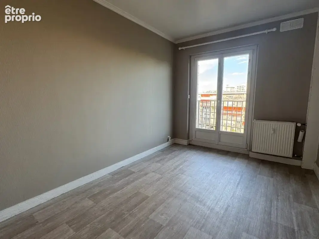Appartement 3 pièces 72 m² à vendre à Reims (51100) - photo 4