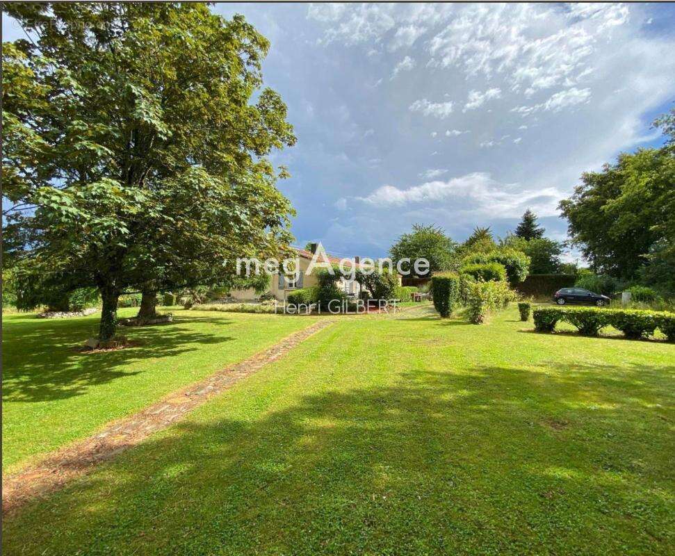 Maison à LE TABLIER