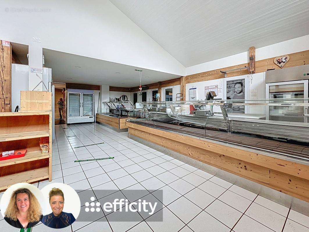 Commerce à SAINT-PIERRE-EN-FAUCIGNY