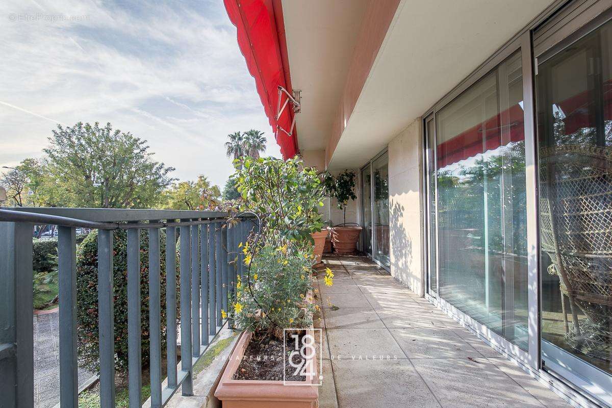 Appartement à MARSEILLE-8E