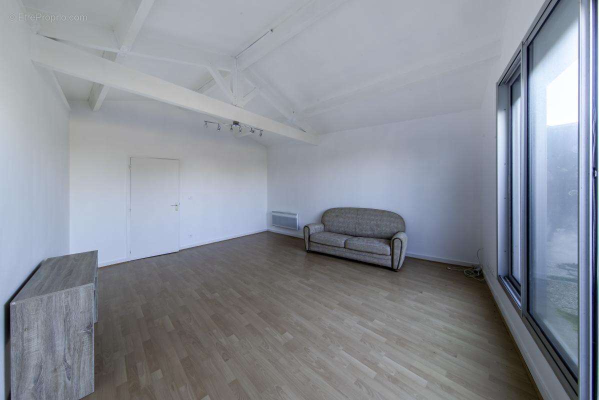 Appartement à MARSILLY