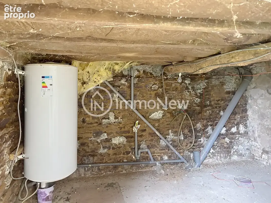 Maison a renover 100 m2 sur terrain 3300 m2 au fond d un chemin - photo 11