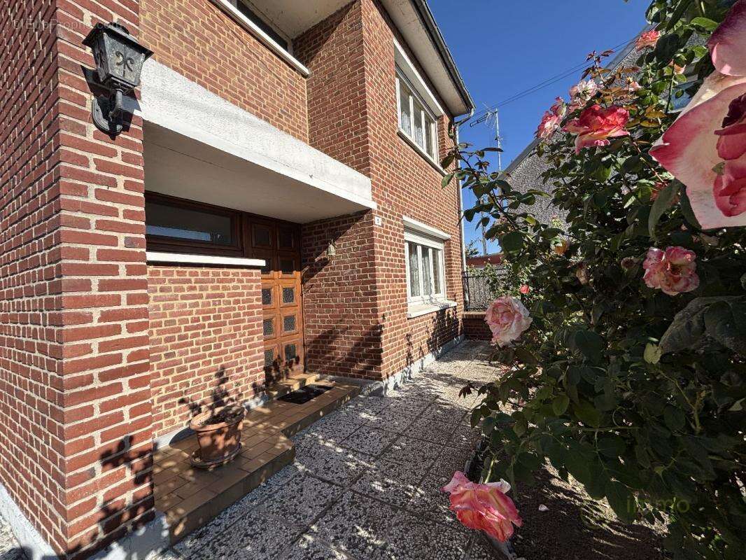 Maison 83 m² à Saint-Vaast-En-Cambresis  - photo 3