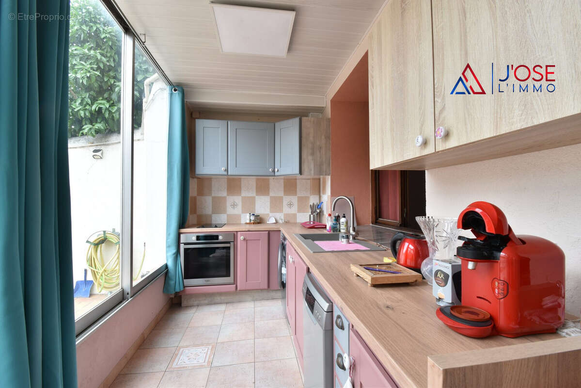 Appartement à MARSEILLE-7E