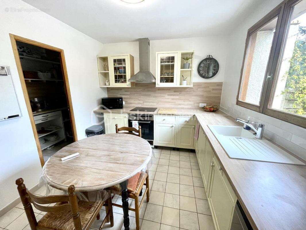 Maison à VILLIERS-SUR-ORGE