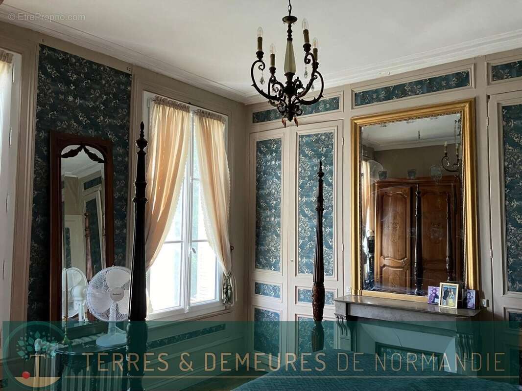 Maison à CORMEILLES