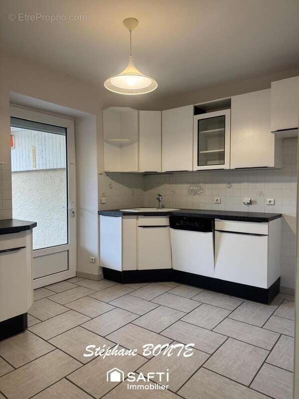 Photo 4 - Maison à BRIVES-CHARENSAC