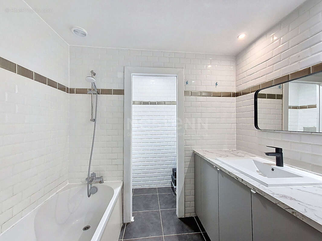 Appartement à GOUVIEUX