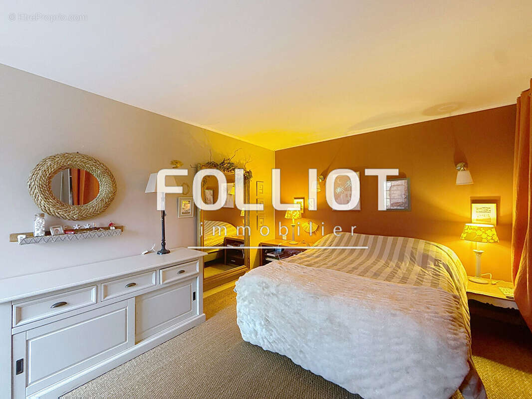 Maison à SAINT-PAIR-SUR-MER