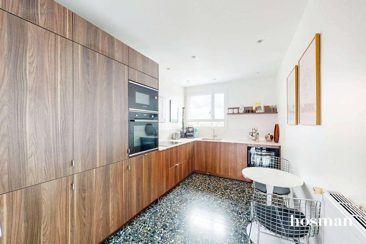 Appartement à PARIS-19E