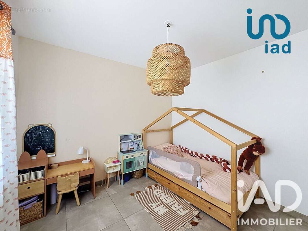Maison 116 m² à Peaugres  - photo 8