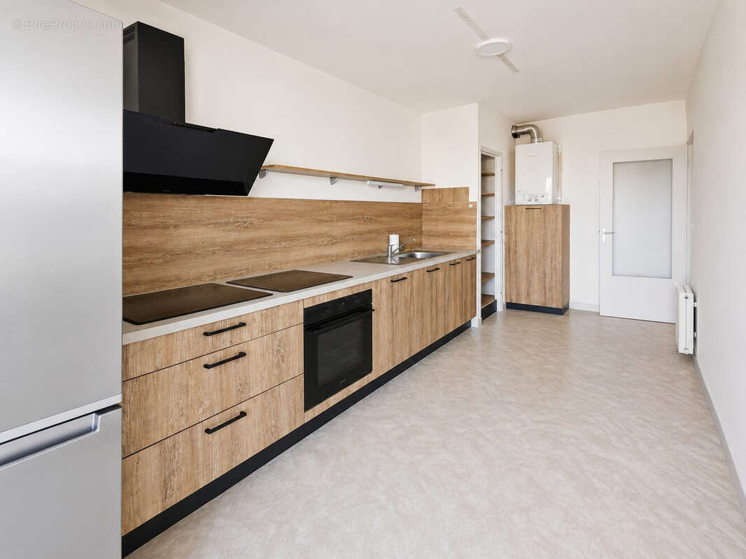 Appartement 84 m² à Issoire  - photo 2