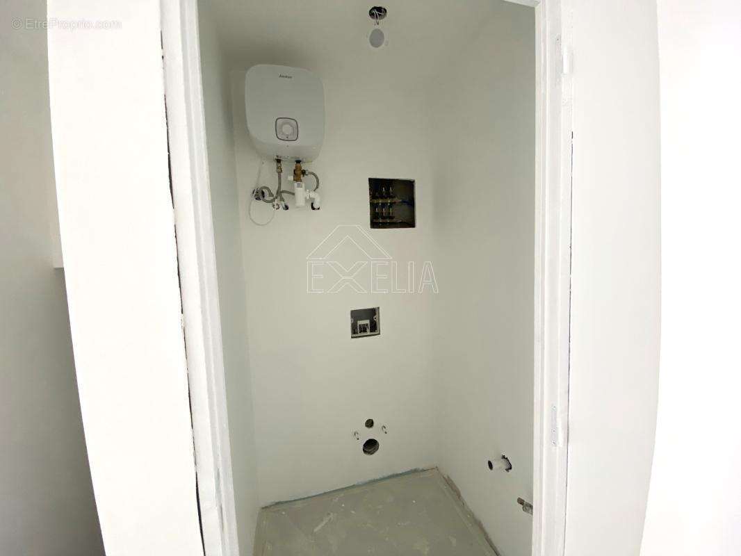 Maison à ROSNY-SUR-SEINE